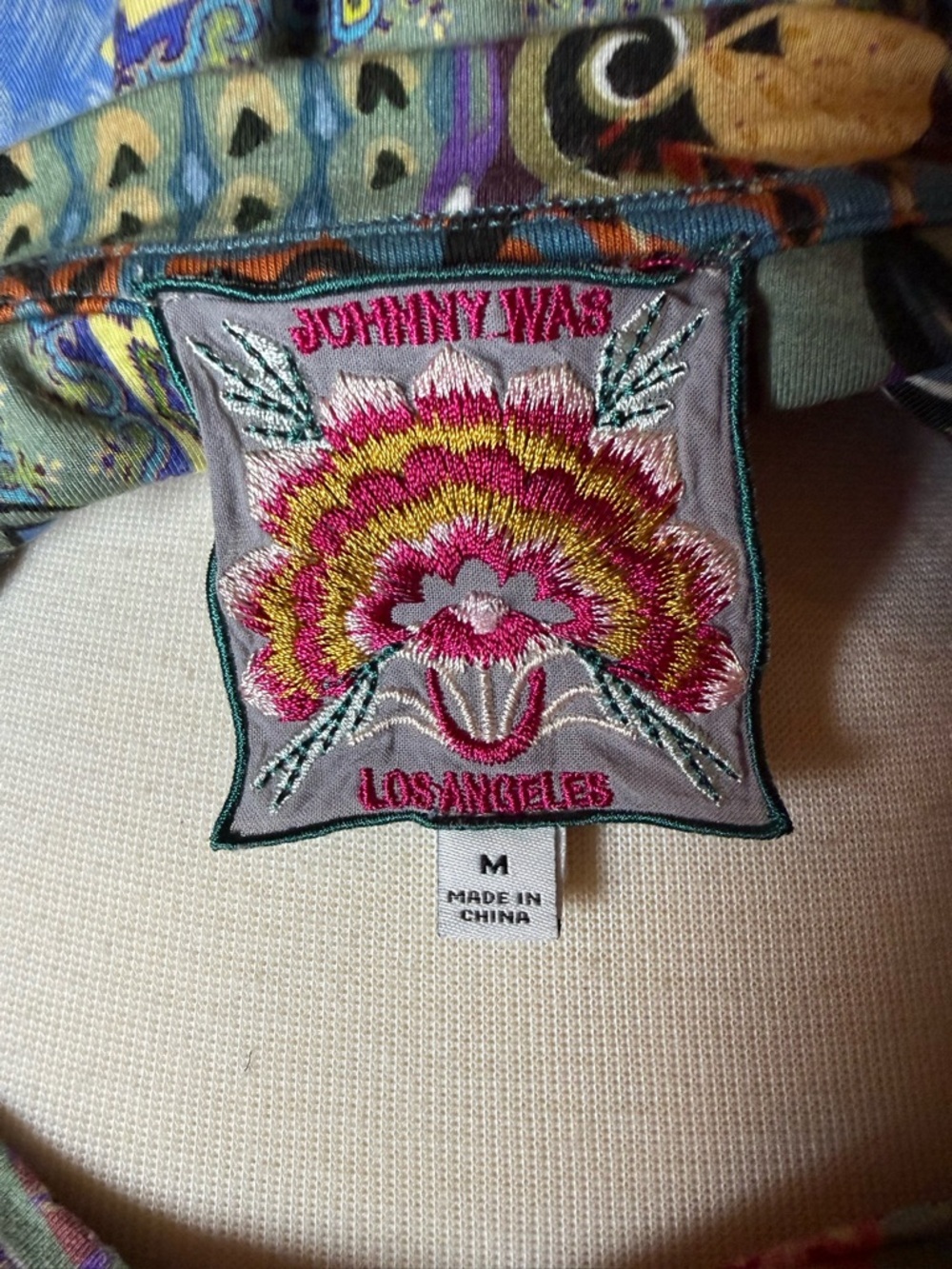 Johnny Was Madison Favorite Print V-Neck Long Sleeve Swing Top - Medium - Picture 7 of 9